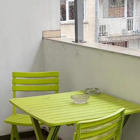 Lilia 4 Self-check In 소피아