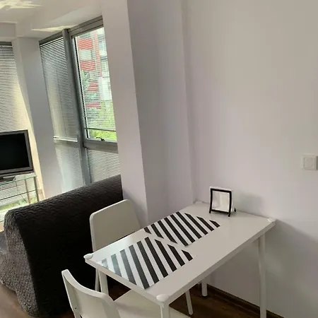 Lilia 4 Self-check In Sofia